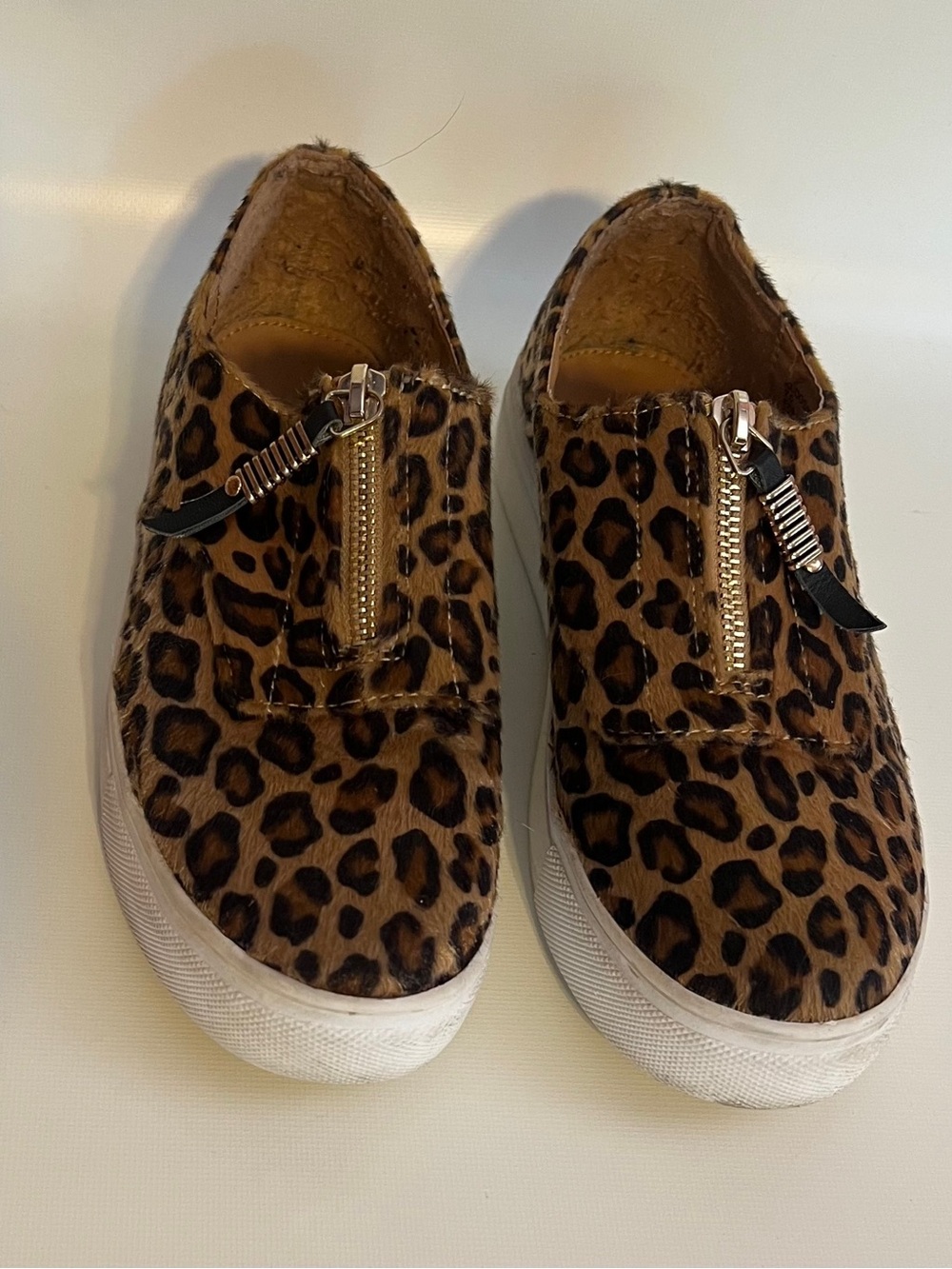 Women’s Madden Girl Slip-On Leopard Print Sneakers with Gold Zipper Size 8